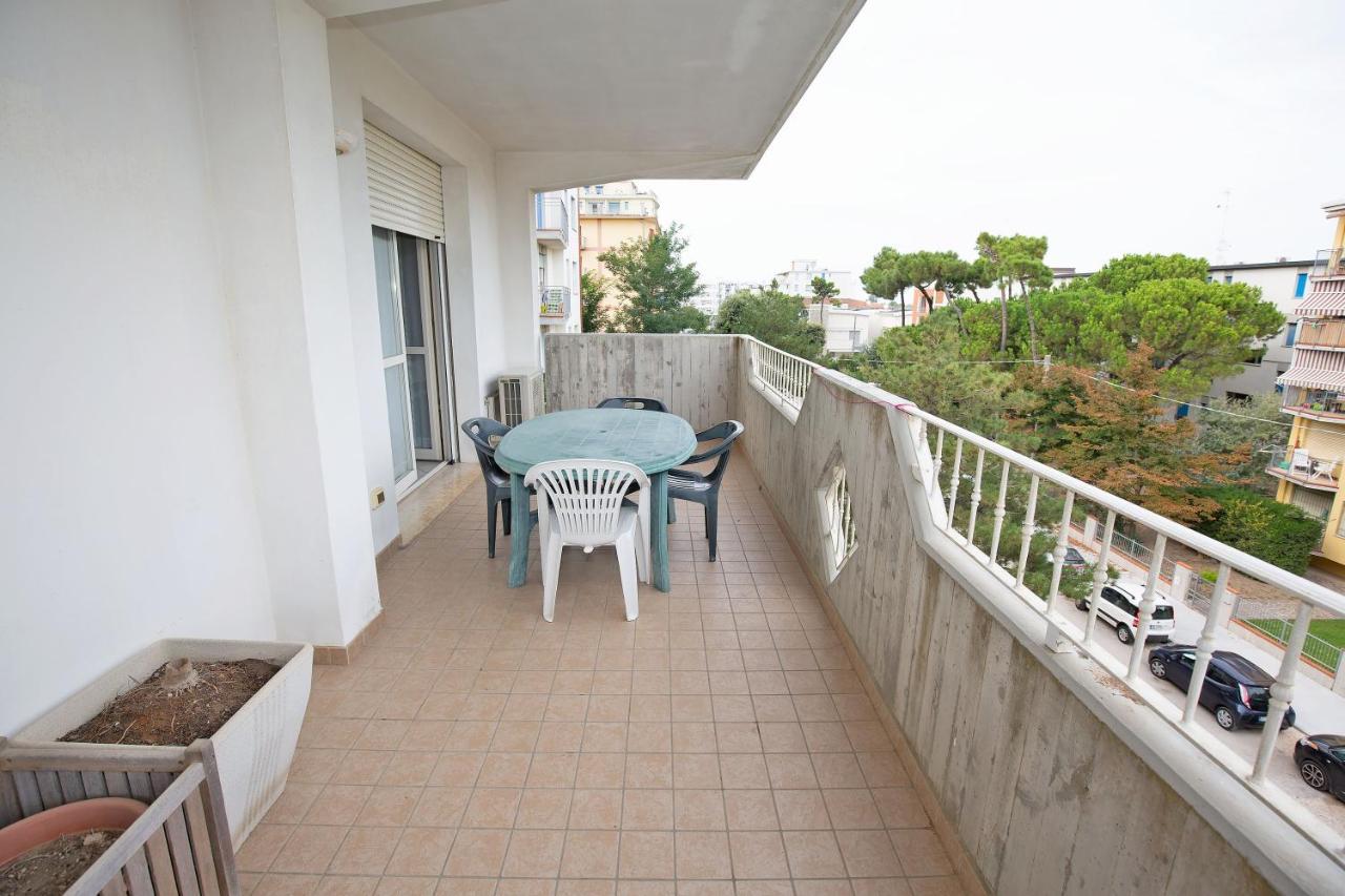Sirena Apartments Llido Degli Estensi Zewnętrze zdjęcie