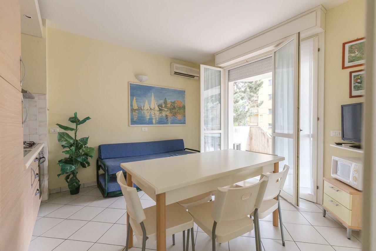 Sirena Apartments Llido Degli Estensi Zewnętrze zdjęcie