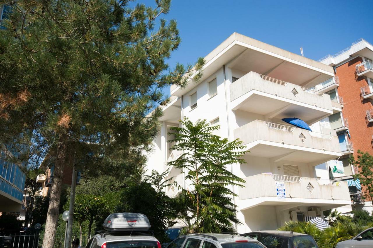 Sirena Apartments Llido Degli Estensi Zewnętrze zdjęcie